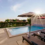 Vakantiehuis Mima Pula