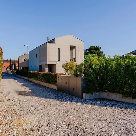 Hébergement de vacances Mima *