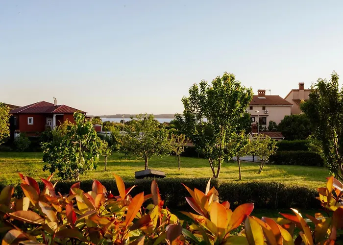 Mima Сasa de vacaciones Pula